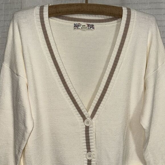 Pink Republic M Ivory Tan Stripe Trim Knit Button V-Neck Cardigan with Pockets - Picture 8 of 16